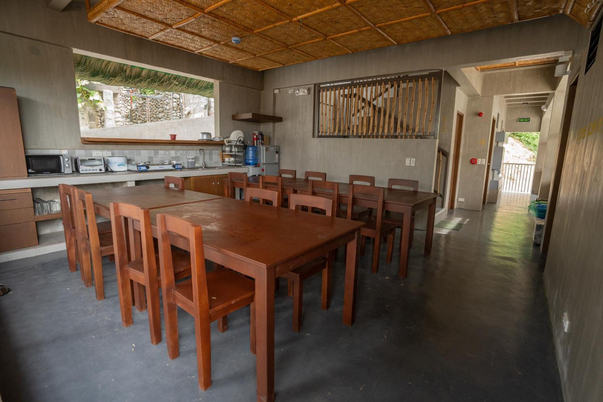 The Circle Hostel, La Union San Fernando City  Esterno foto